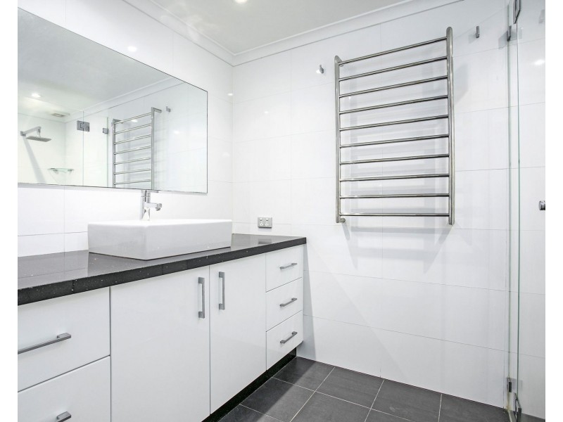 10/73-75 Flora Street, Kirrawee NSW 2232