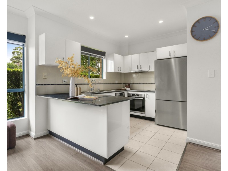 2/109-111 President Avenue, Miranda NSW 2228