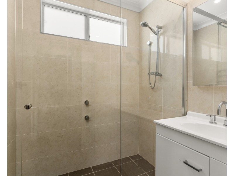 11 Hunter Street, Heathcote NSW 2233