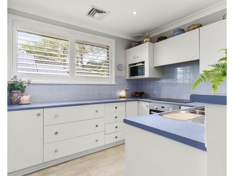 23 Wayne Avenue, Lugarno NSW 2210