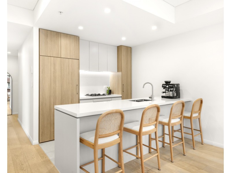 202/2 Kiln Road, Kirrawee NSW 2232