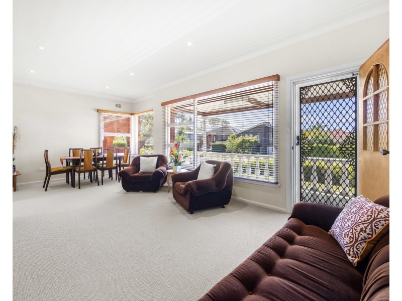 16 Pacific Street, Caringbah South NSW 2229