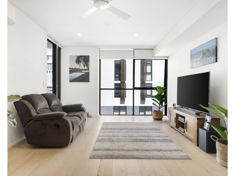 407/8 Village Place, Kirrawee NSW 2232