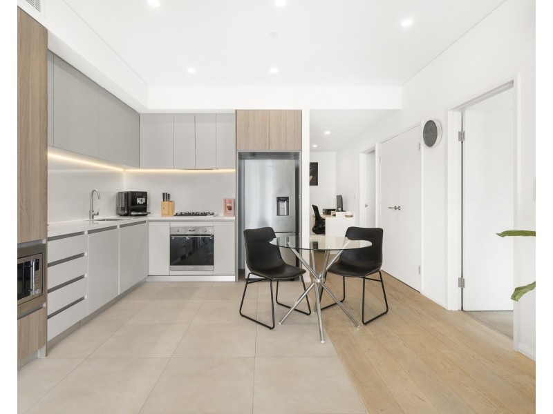 407/8 Village Place, Kirrawee NSW 2232