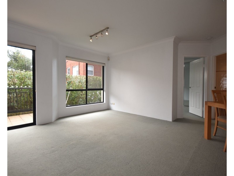 2/1 Trickett Road, Woolooware NSW 2230