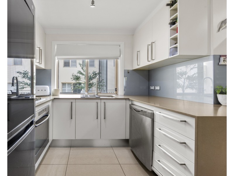 2/395 Port Hacking Road, Caringbah NSW 2229