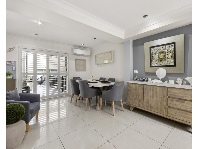 2/395 Port Hacking Road, Caringbah NSW 2229