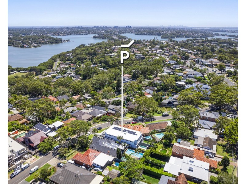 4b Rocklea Crescent, Sylvania NSW 2224