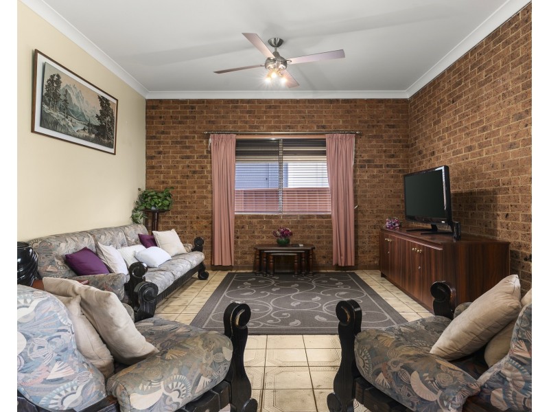 79 Leylands Parade, Belmore NSW 2192