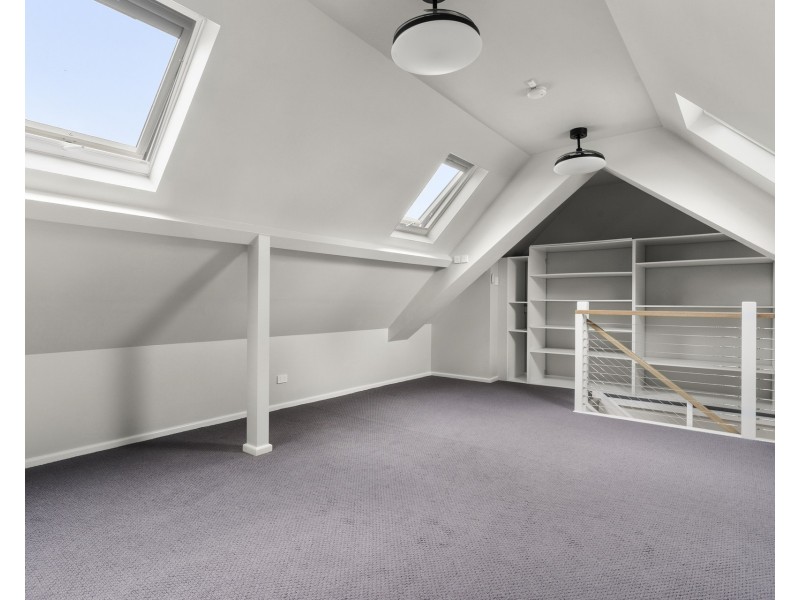 15A Ferntree Road, Engadine NSW 2233