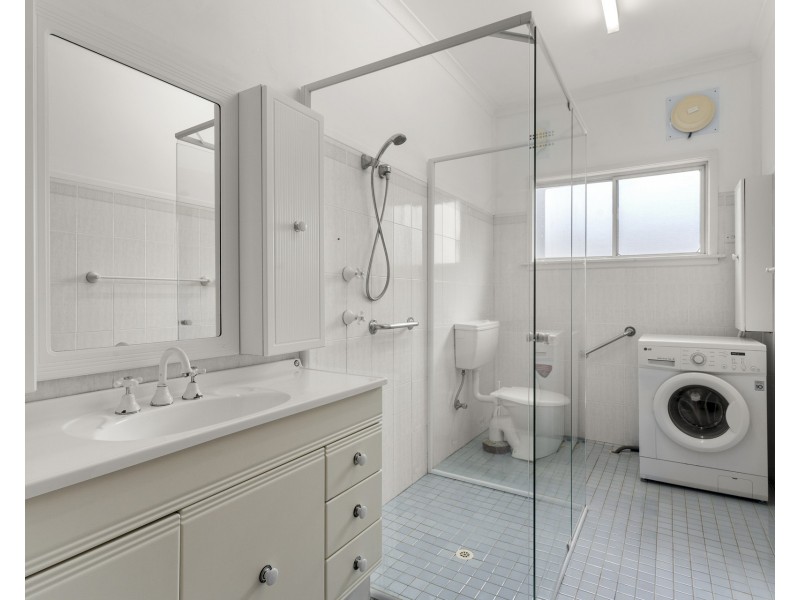 15A Ferntree Road, Engadine NSW 2233
