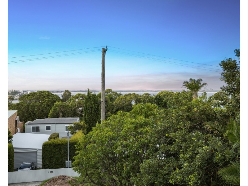 10 Baker Street, Bundeena NSW 2230
