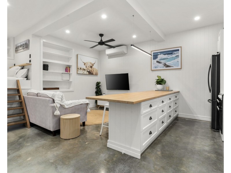 10 Oldfield Place, Menai NSW 2234