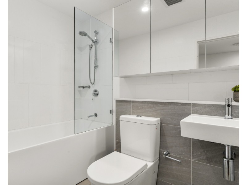 C401/40 Pinnacle Street, Miranda NSW 2228