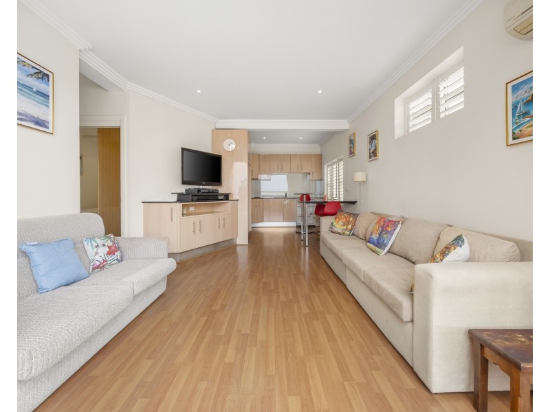 2/4 The Esplanade, Cronulla NSW 2230