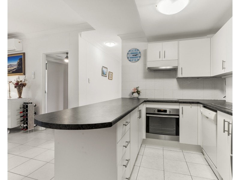 4/2-4 Central Road, Miranda NSW 2228