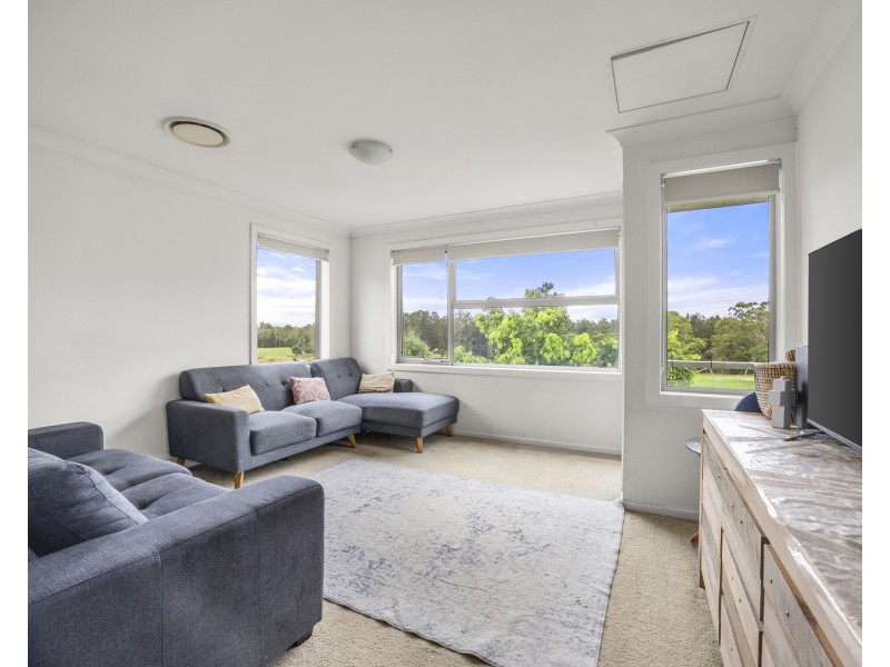 26 Hennessey Avenue, Moorebank NSW 2170