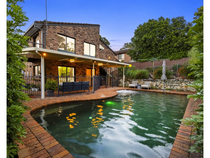 6 Shand Close, Illawong NSW 2234