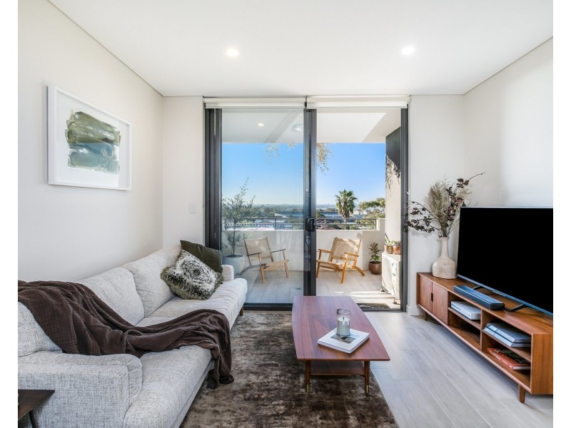 302/128 Willarong Road, Caringbah NSW 2229