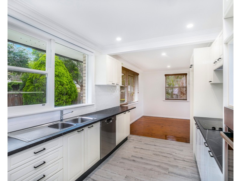 83 Parthenia Street, Dolans Bay NSW 2229