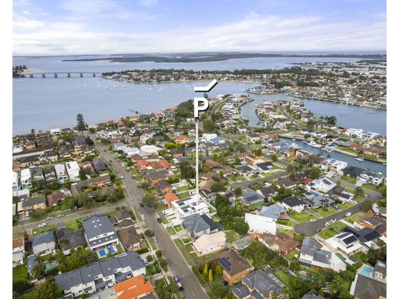 64b Evelyn Street, Sylvania NSW 2224