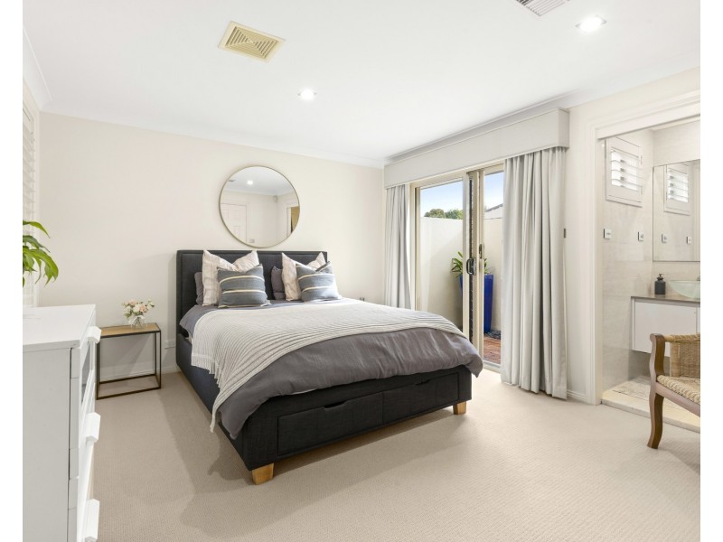 1 Melville Place, Barden Ridge NSW 2234