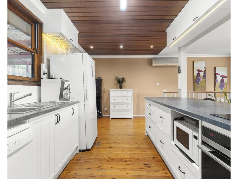 14 Electra Street, Heathcote NSW 2233