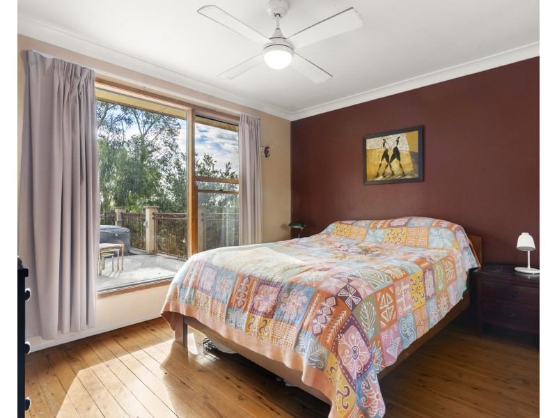 14 Electra Street, Heathcote NSW 2233