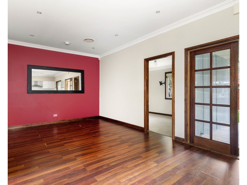 162 Bath Road, Kirrawee NSW 2232