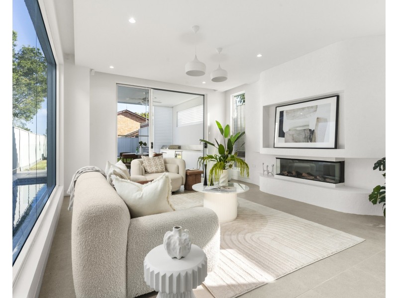 20b Wentworth Street, Caringbah South NSW 2229