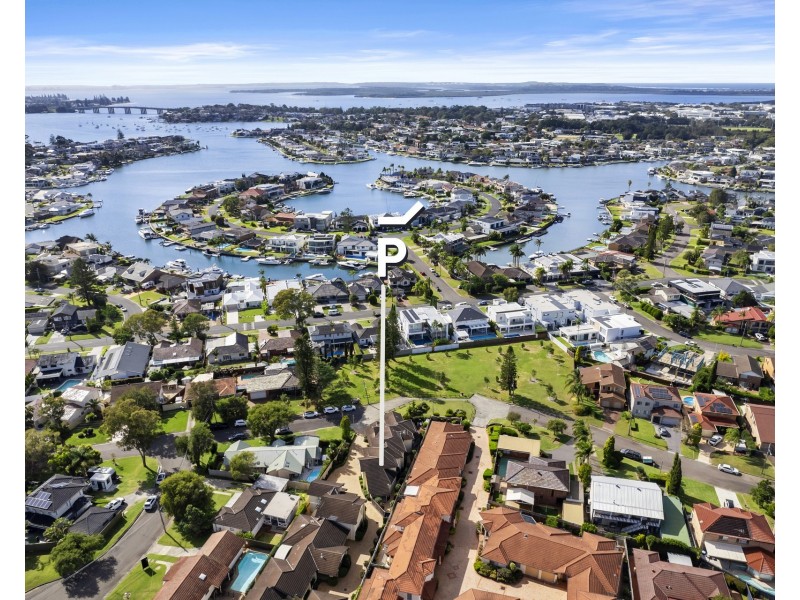 2/51 Shoalhaven Road, Sylvania Waters NSW 2224