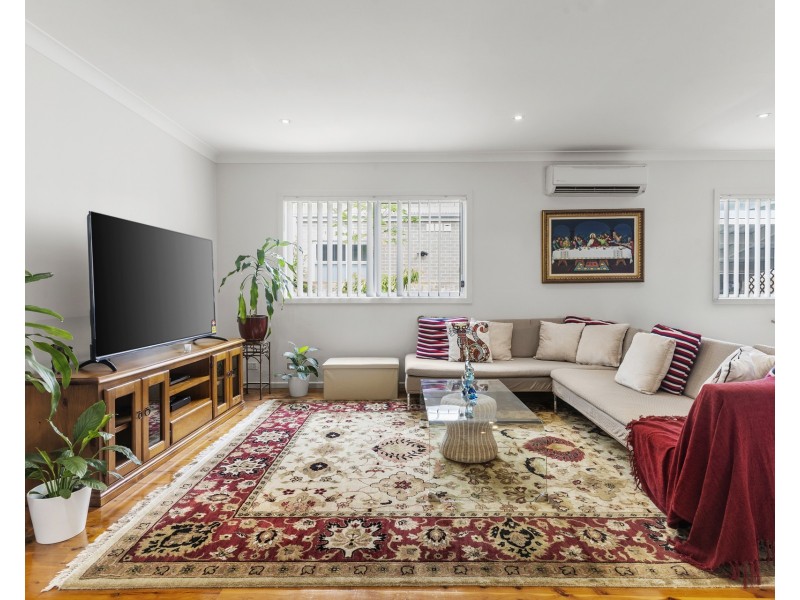 9 Foch Avenue, Gymea NSW 2227