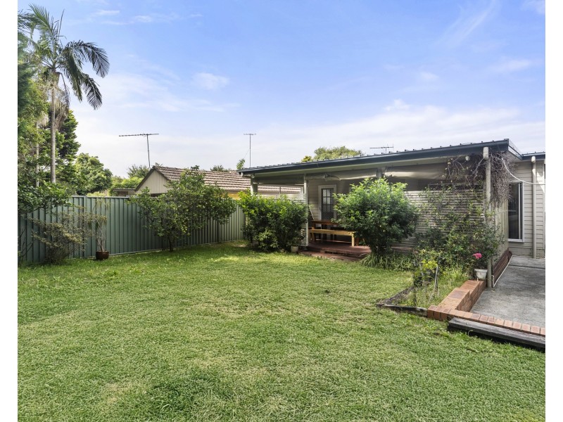 9 Foch Avenue, Gymea NSW 2227