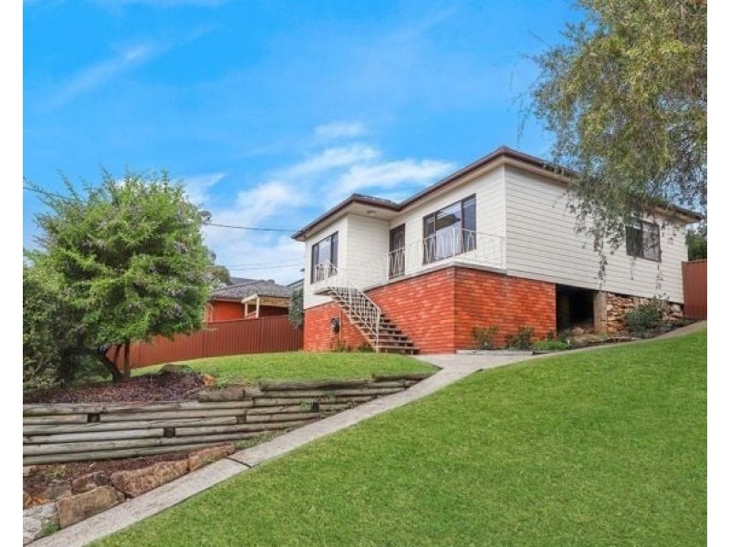 2 Larool Place, Engadine NSW 2233