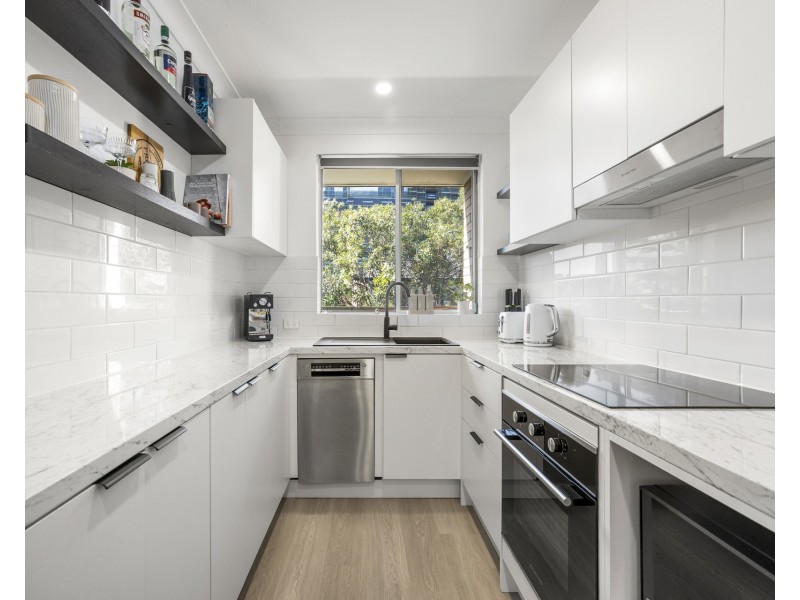 24/2-4 Curtis Street, Caringbah NSW 2229