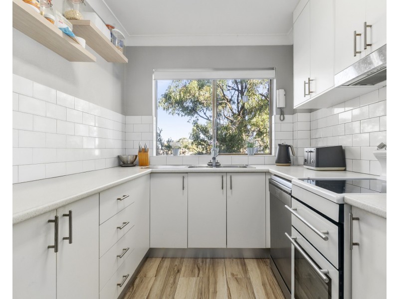 64/131-139 Oak Road, Kirrawee NSW 2232