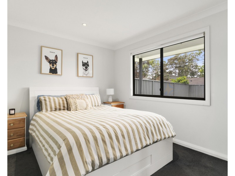 1 Deakin Place, Kirrawee NSW 2232