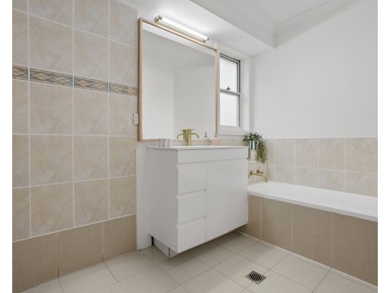 13 Oakwood Way, Menai NSW 2234