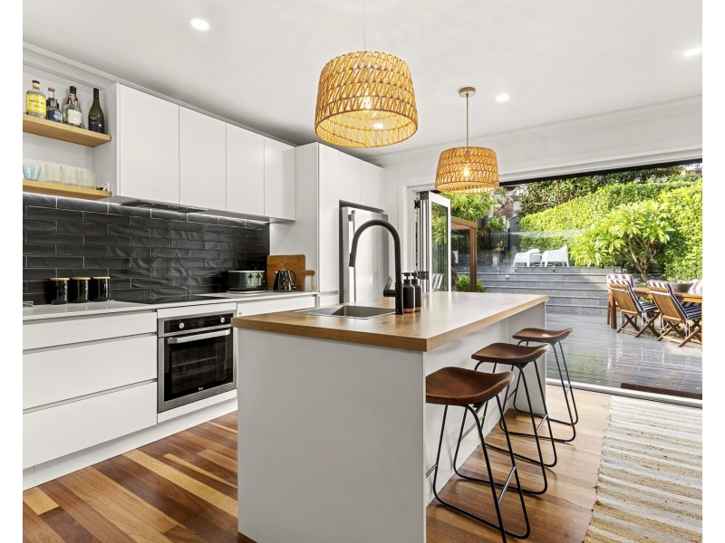 12 Bounty Avenue, Kirrawee NSW 2232