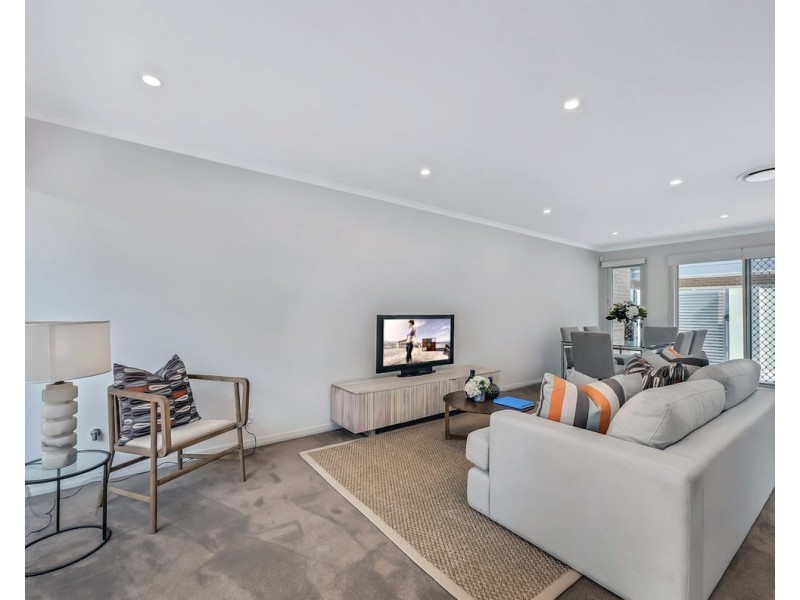 3/40-42 Durbar Avenue, Kirrawee NSW 2232