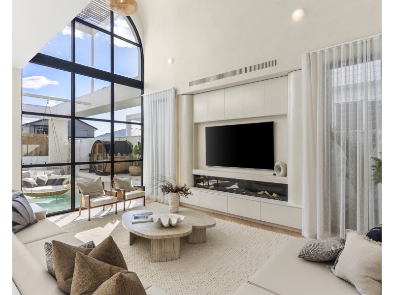 19 Seaview Street, Cronulla NSW 2230
