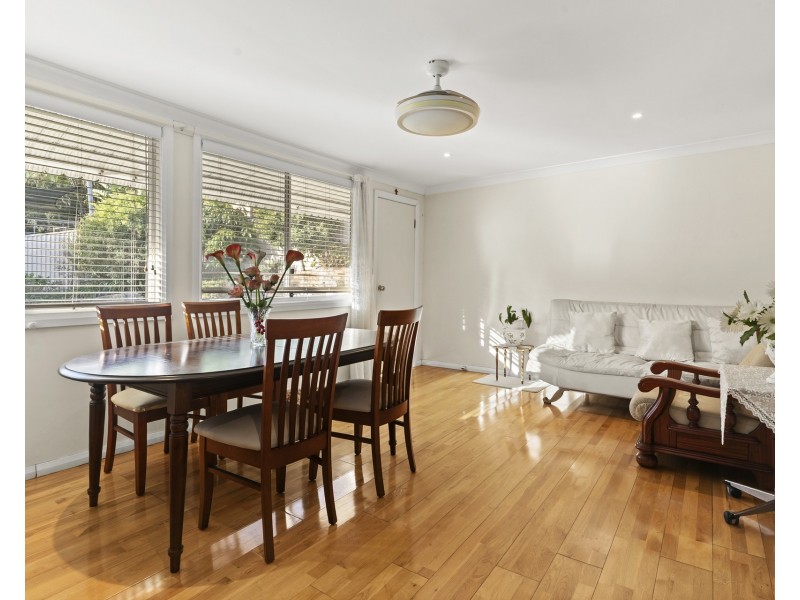 5 Pollard Place, Kirrawee NSW 2232