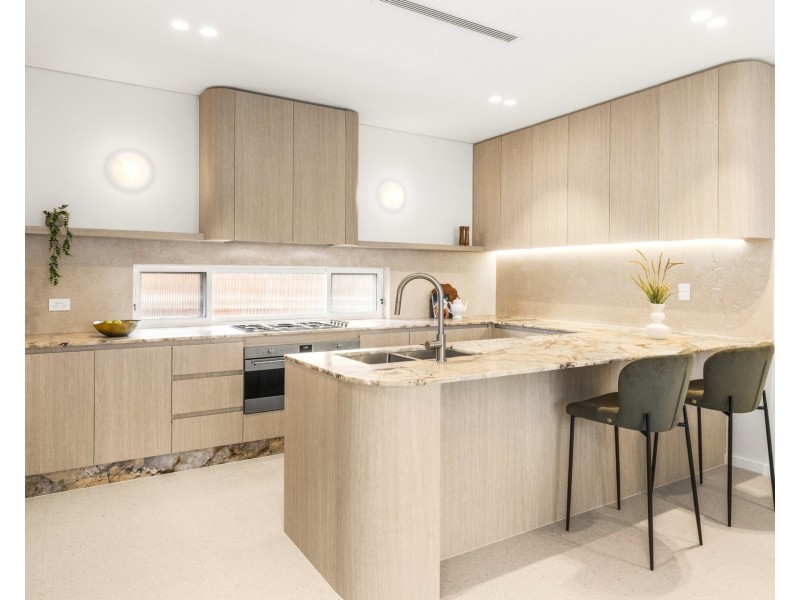 401b The Boulevarde, Kirrawee NSW 2232