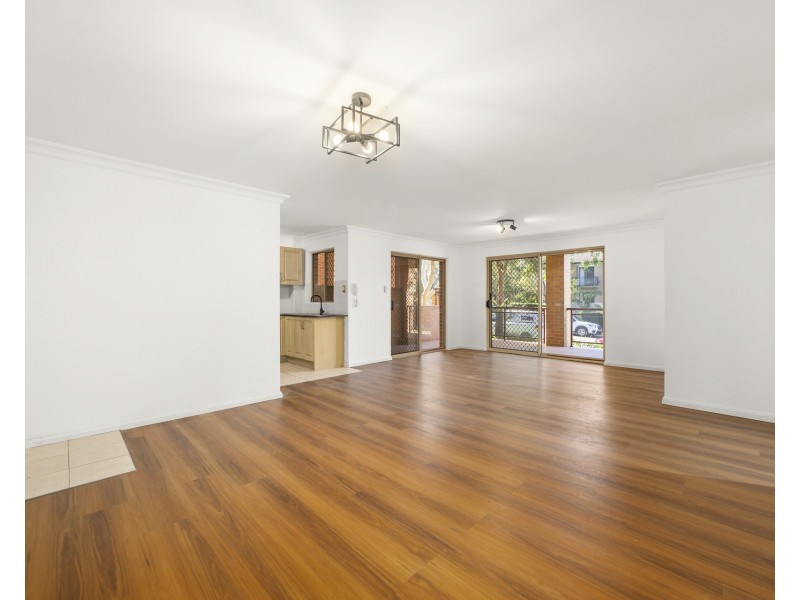 2/49 Belmont Street, Sutherland NSW 2232