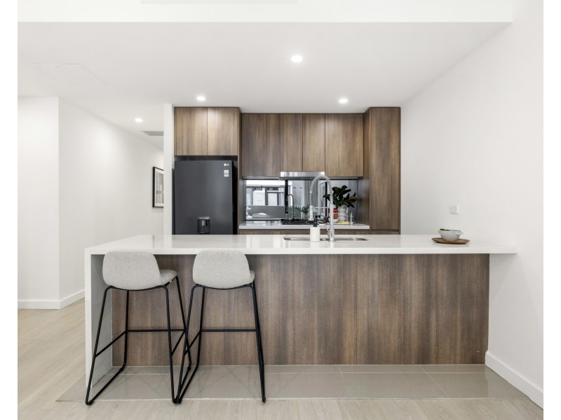 D301/42 Pinnacle Street, Miranda NSW 2228