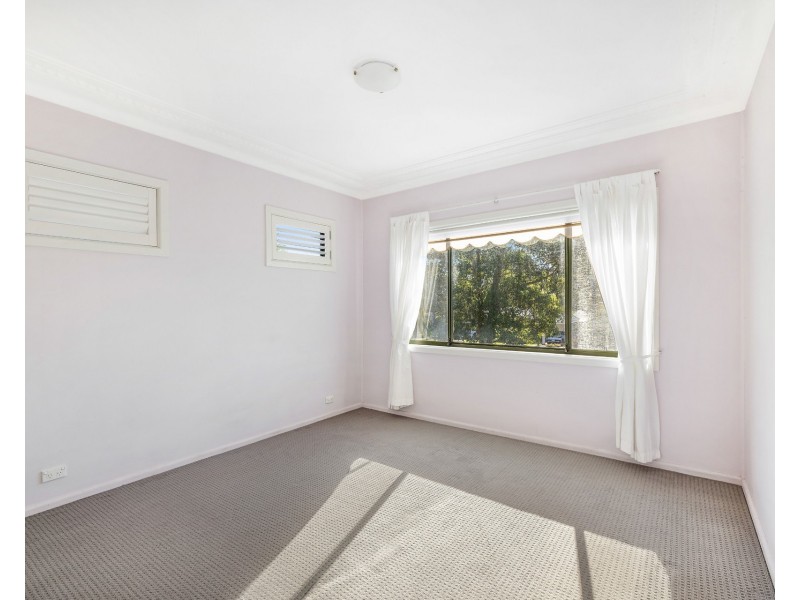 32 Wollun Street, Como NSW 2226