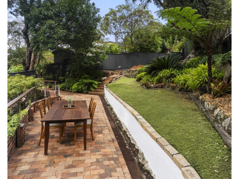 37 Alkaringa Road, Gymea Bay NSW 2227