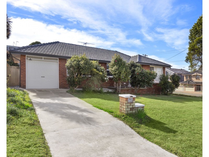 1 Warwick Street, Sylvania NSW 2224