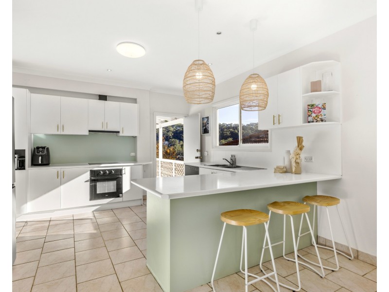 98 Prince Edward Park Road, Woronora NSW 2232