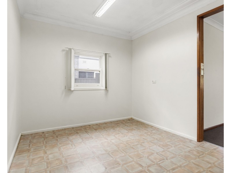 34 Taren Road, Caringbah South NSW 2229